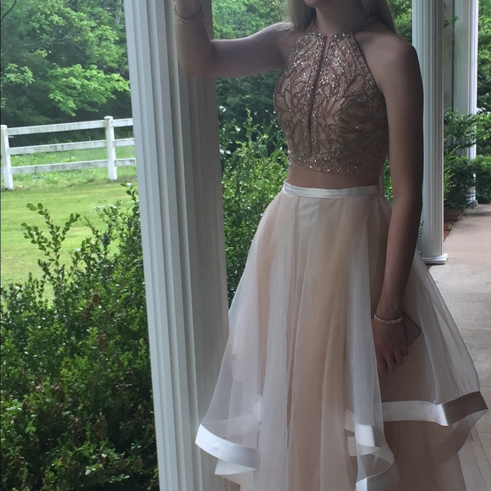 Prom Dress - Picture 4 of 4
